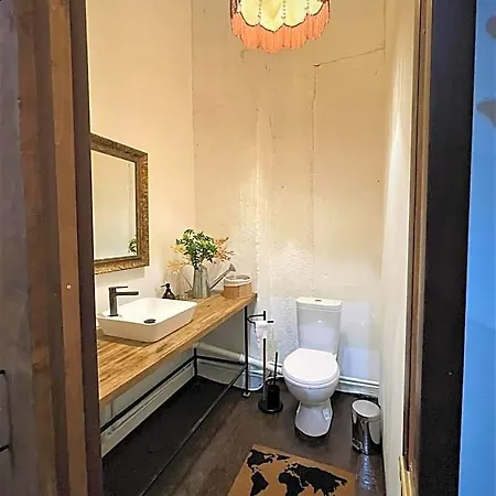 Urban Glamping 2*