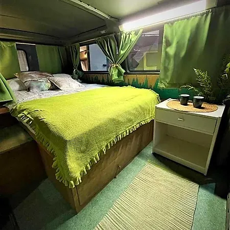 Urban Glamping 2*