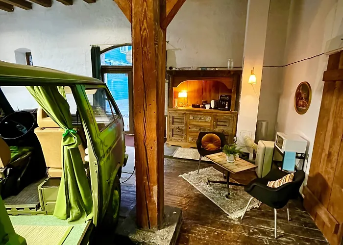 Urban Glamping Hotel 2*