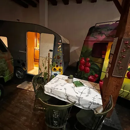 酒店 Urban Glamping 里加