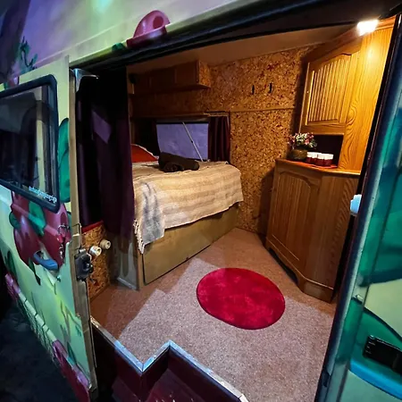 酒店 Urban Glamping *