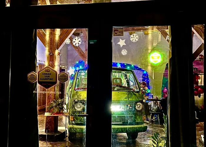 Urban Glamping