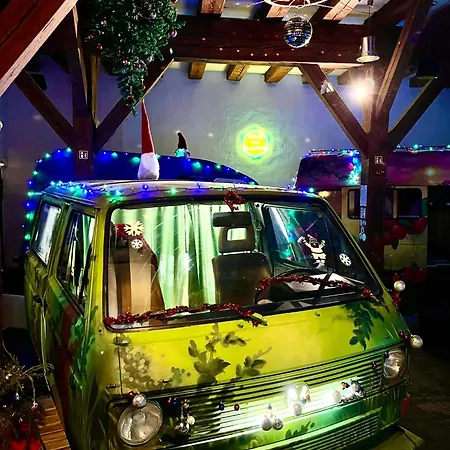 Отель Urban Glamping Рига