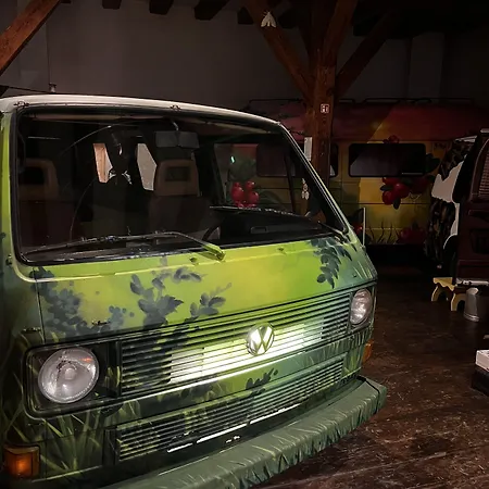 Urban Glamping Отель Рига