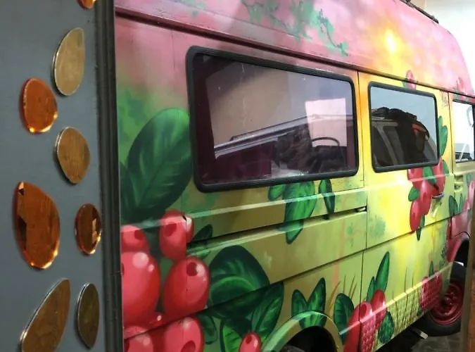 Urban Glamping Hotel 2*